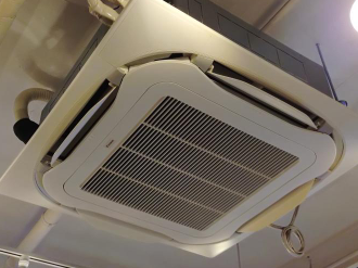 愛知県名古屋市中区 D様の業務用エアコン入替工事の室内機イメージ